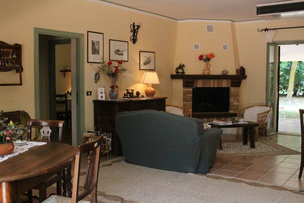 Villa Casa Deimar à Matelica Extérieur photo